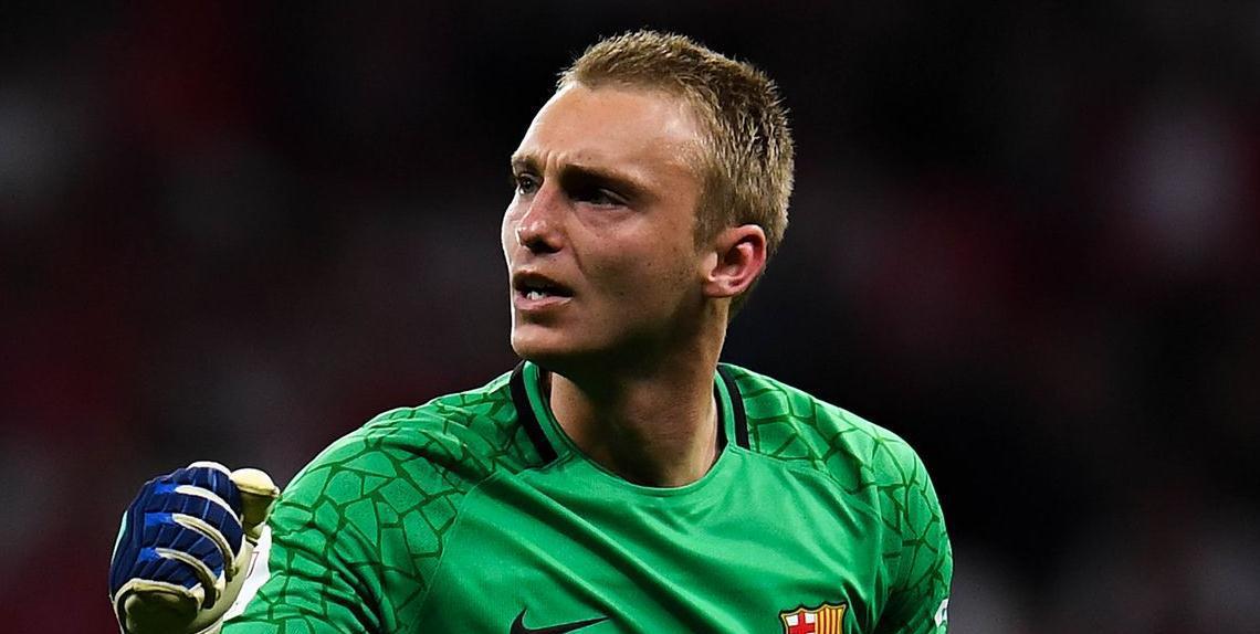 包含集结日巴塞罗那备战荷甲，遗憾出局细节曝光，球迷炸锅，更衣室氛围转暖的词条